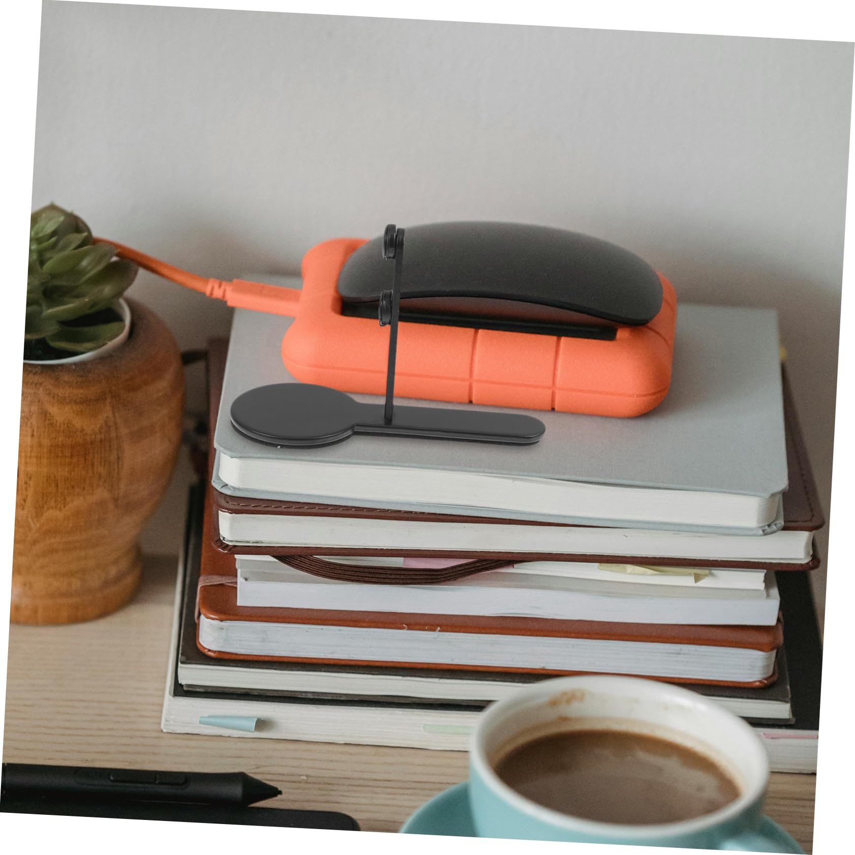 Unomor Pegboard Panel Stand Quick Assembly Desk Mount Iron Desk Support for Desktop