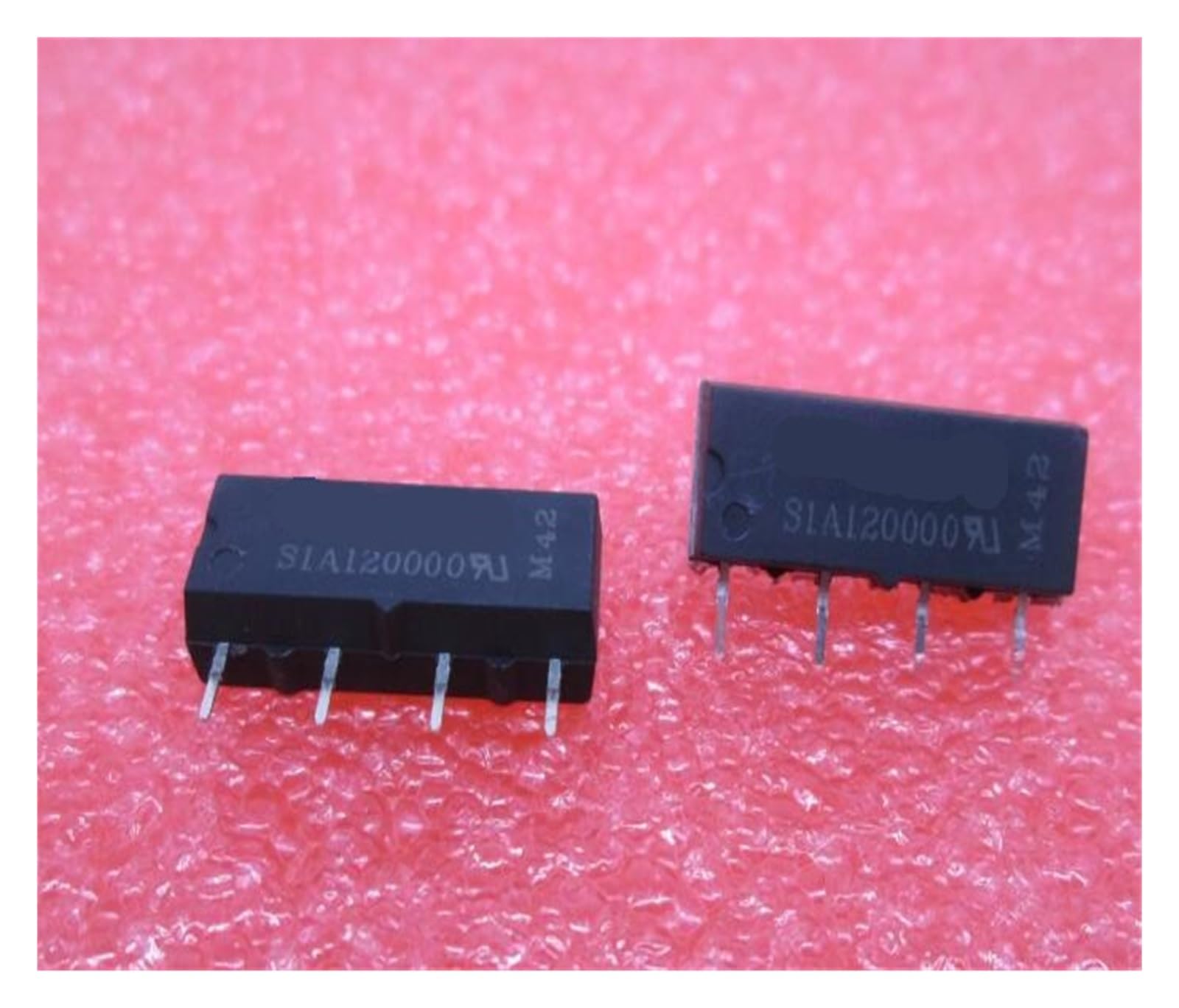 Relais S1A120000 1A 12VDC commutation stable pour circuits miniatures DIP4