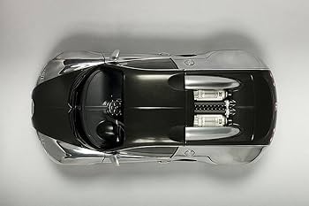 AUTOart モデルカー ブガッティ ヴェイロン 黒赤カラー 1/18 美品 Amazon.co.jp: AUTOart 1/18 ブガッティ ヴェイロン #001 レッド