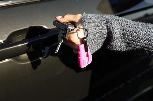 Miniatura 5 de RESQME Herramienta de escape de coche con llavero de emergencia original, cortador de cinturón de seguridad 2 en 1 y rompevanas, fabricado en