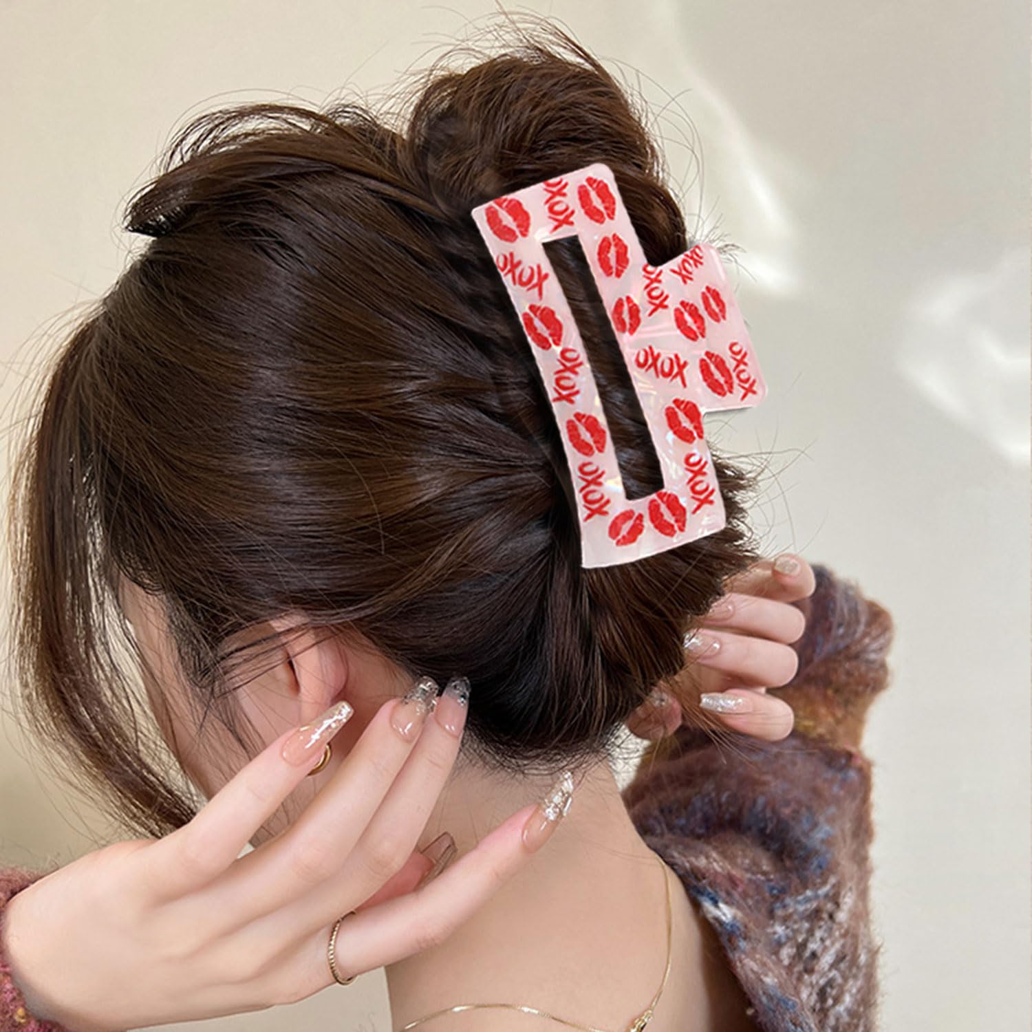 Amazon.com : Valentines Day Hair Claw Clips, Red Lip XOXO Prints 