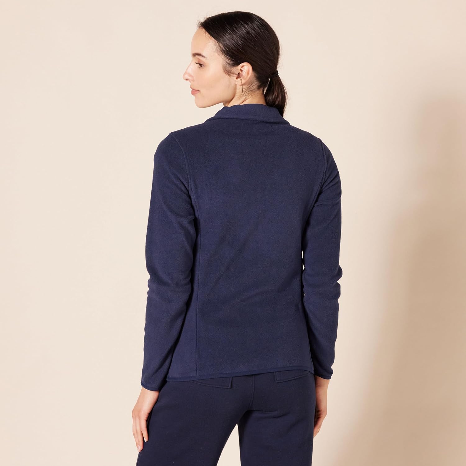 Amazon Essentials Women's Classic-Fit Long-Sleeve Quarter-Zip Polar Fleece Pullover Jacket (Available in Plus Size) - Image 3