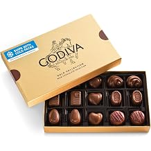 Godiva Gold Milk Chocolate Gift Box, Belgian Milk Chocolates with Pralin&eacute;s, Ganaches &amp; Caramels, Gourmet Gift for Birthdays, Holidays, Kosher, 15 Pc