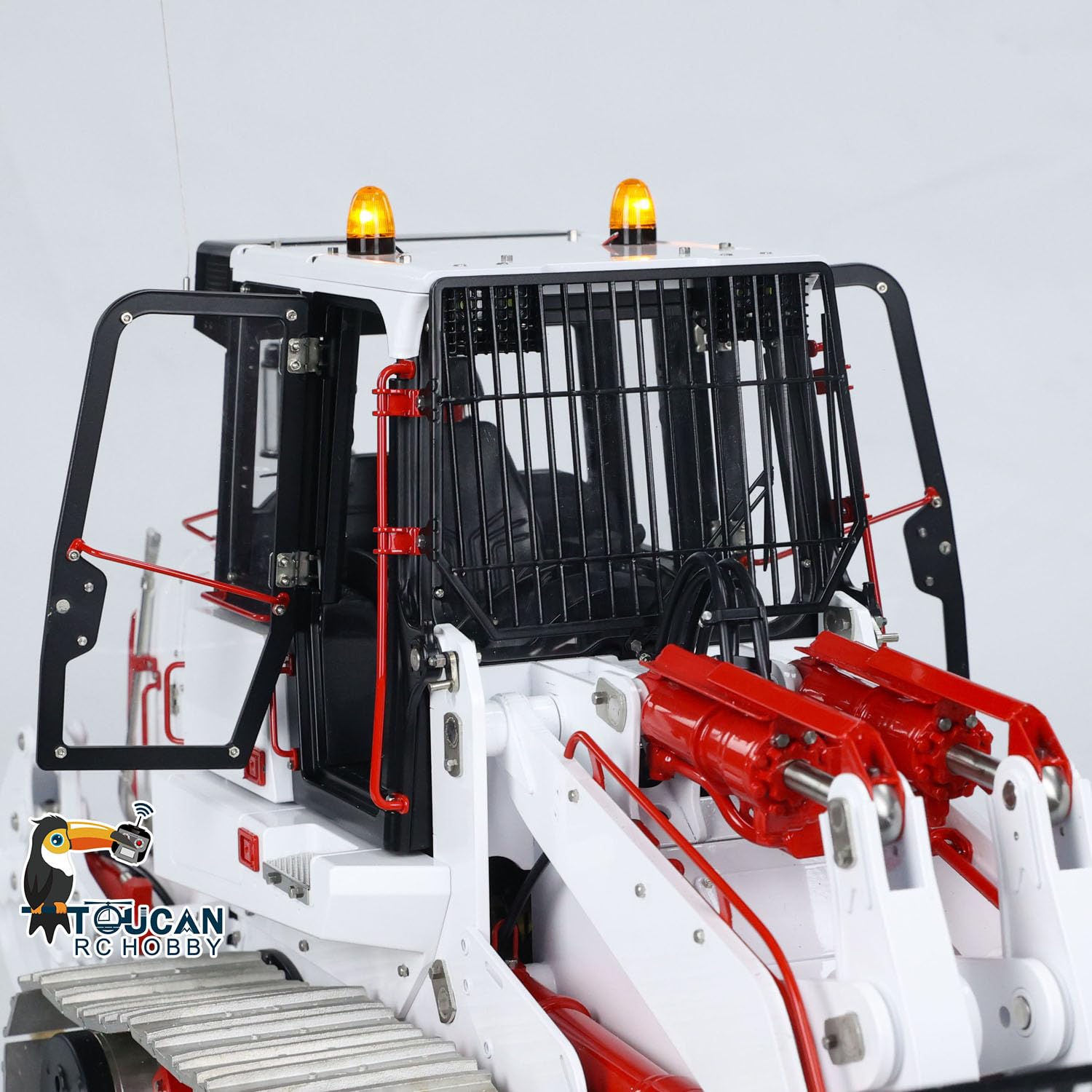 TOUCAN RC HOBBY LESU 1:14 973K RC Caricatore Idraulico RC Tracciato Trasferimento Camion Costruzione Veicoli Modello Pala Apertura Posteriore Aratro ST8 Telecomando Bianco Nero Rosso