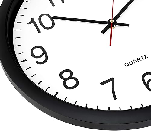 Miniatura 8 de Bernhard Products Reloj de pared con batería de cuarzo de 10 redondo fácil de leer para el hogar la oficina o la escuela negro Plástico 10 pulgadas