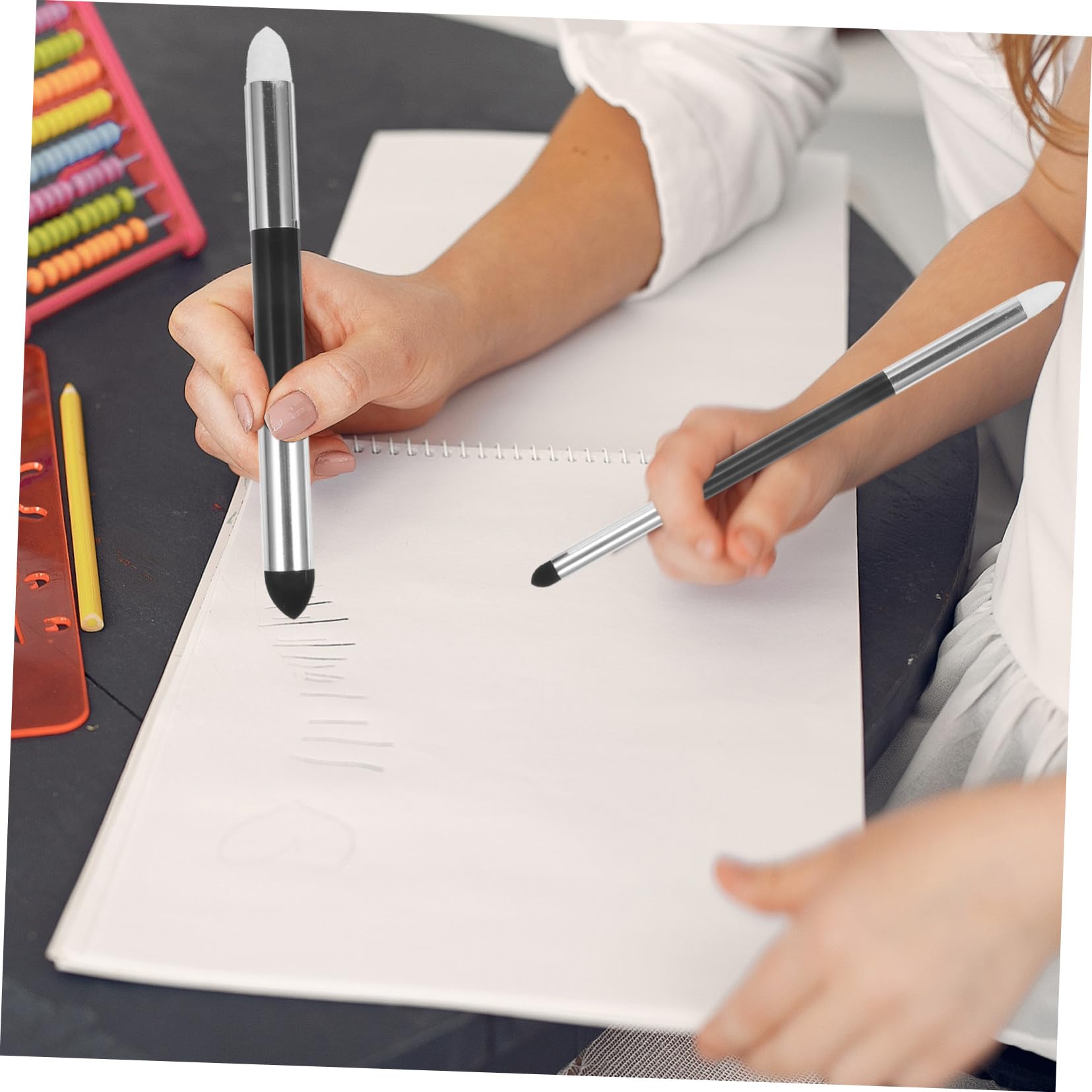 Uonlytech 5 Ensembles Set De Stylos Effaçables pour Dessin Éponge À Estomper Réutilisable pour Artistes Outils De Dessin Polyvalents 4 Pièces * 5