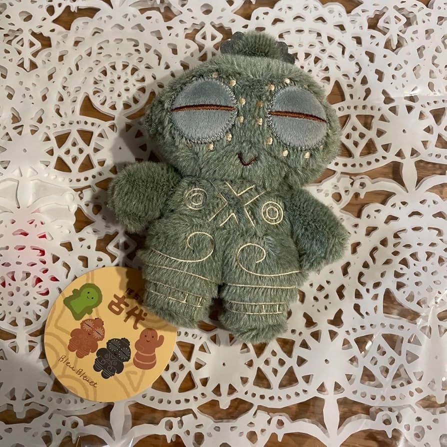 Amazon.co.jp: ぽちゃ古代 遮光器土偶 ぬいぐるみ タグ ブルー