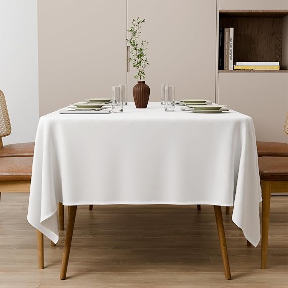 White Rectangular Polyester Table Cloths 150x260cm(59x102Inch)