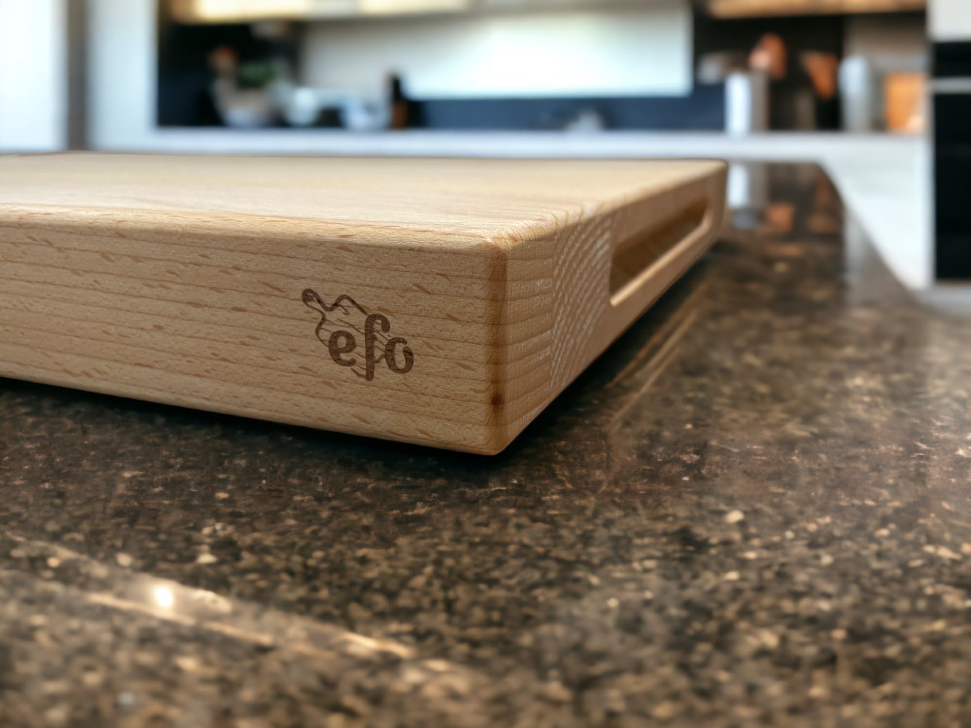 efo Bloque de Cortar Grande de Madera, Tabla Resistente para Servir y Tallar, Ideal para Pan, Carne, Pescado y Verduras, 50 x 35 x 4 cm