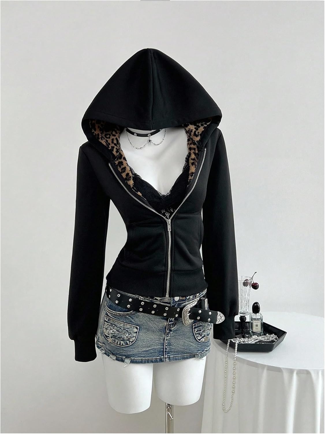 Women's Cheetah Fleece Hoodies Zip Up Long Sleeve Sweatshirts Y2k Slim Fit Fall Tops - Image 3