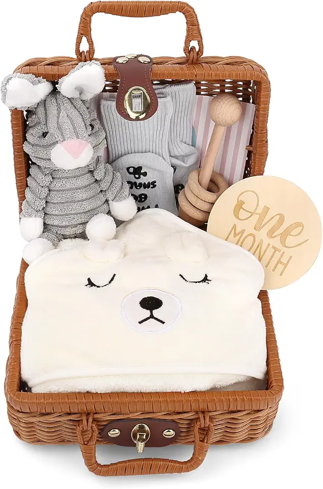 Nyfödd presentset med babyprodukter