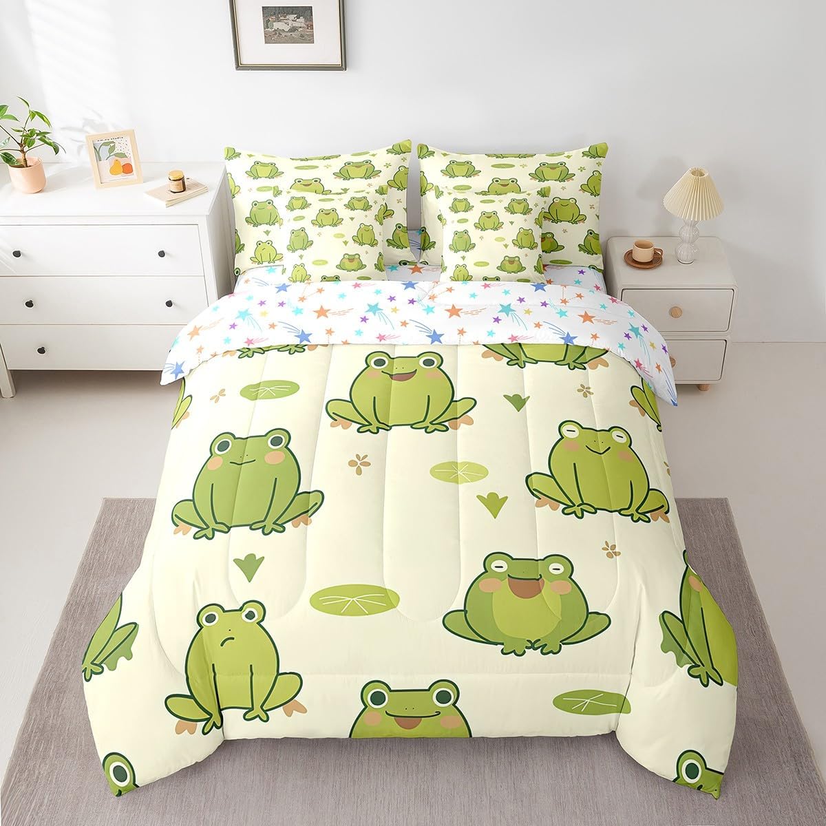 Feelyou Green Frog 7 Pieces Bedding Set Kids Cute Kawaii Queen Comforter Set with Sheets Tropical Amphibian Bed in a Bag for Women Men Room Decor Animal Print Bed Set