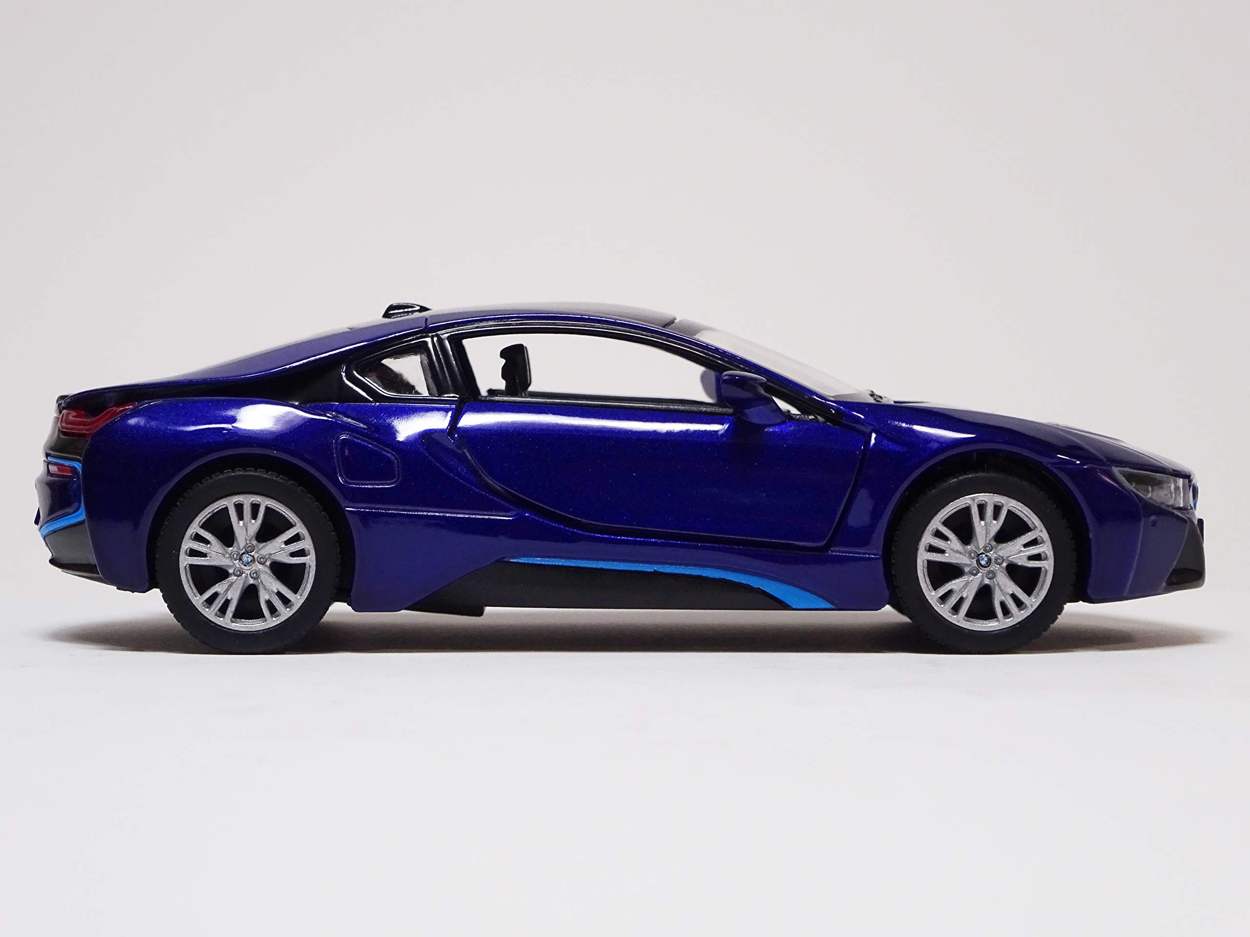 Amazon | キンスマート BMW i8 パープル 1/36 ミニカー KT5379A