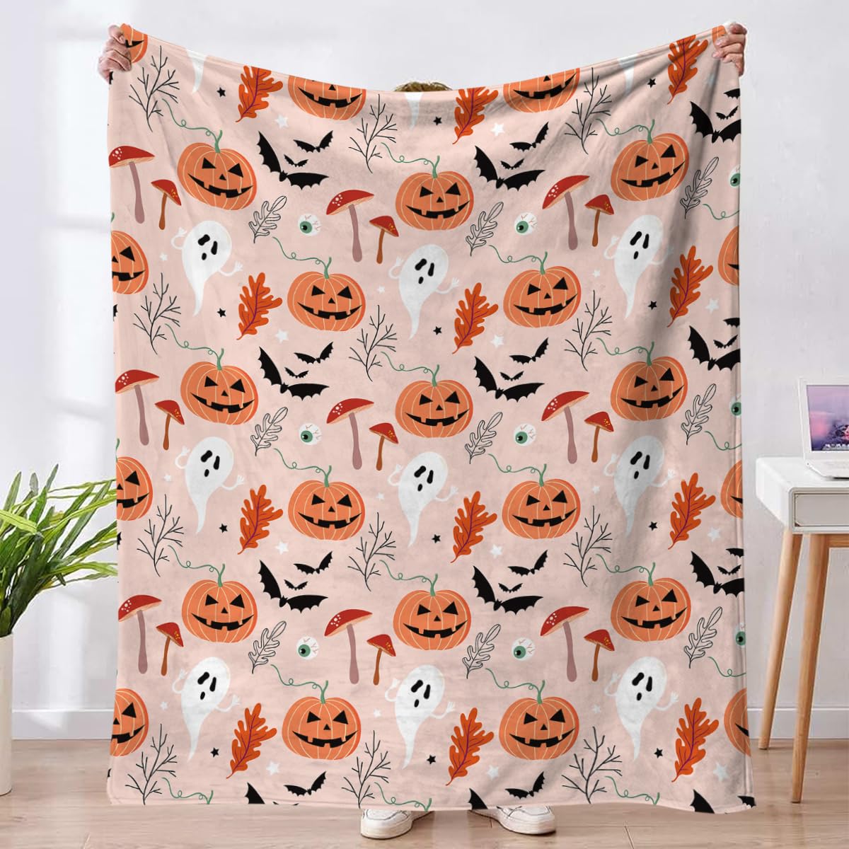 FCXVXCL Halloween Blanket, Halloween Flannel Blanket Throw Fluffy Cozy Fleece Soft and Warm Coral Blankets for Sofa Bed Chair Decor Halloween Decorations Blanket 40x60in