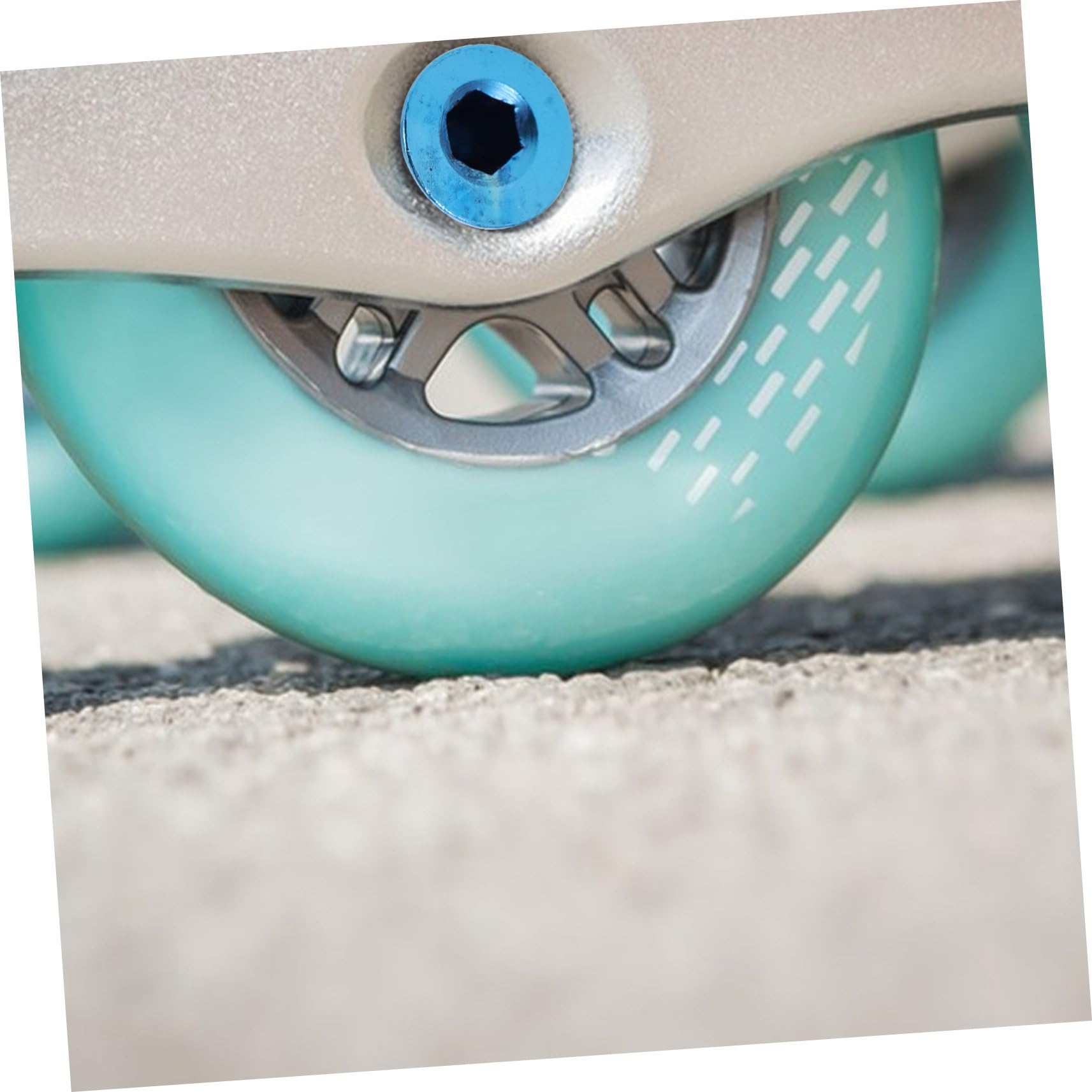 POPETPOP Skating Parts Screws Kit 8pcs Roller Skates Screws Boys and Girls Skates Easy Install Durable