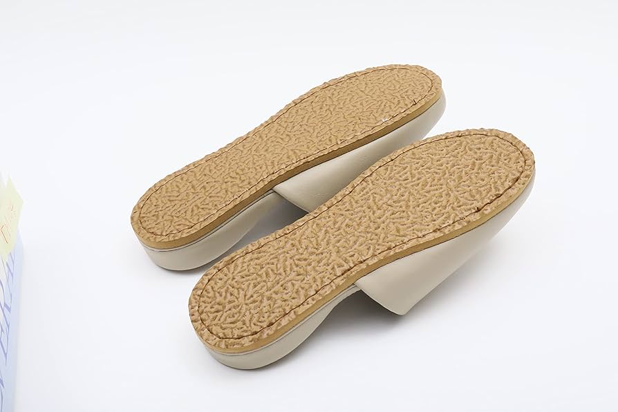 TOKYO SLIPPER 抗菌レザー調スリッパ 10足セット 大売出し 61NDysPTJIL._AC_SX695_.jpg