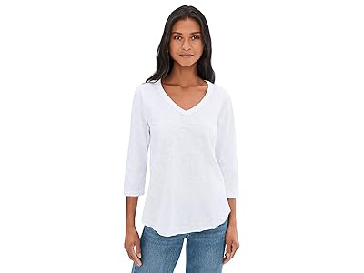 Mod-o-doc 3/4 Sleeve V-Neck Curved Hem T-Shirts Shirt Women