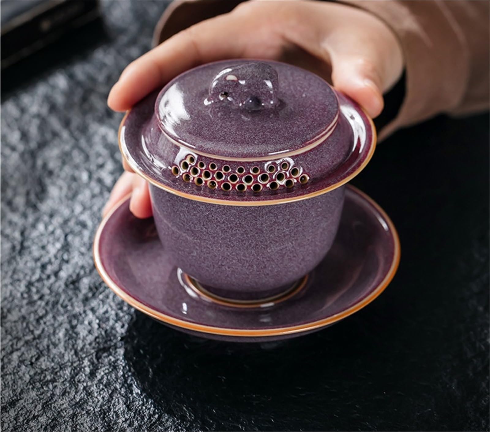 Filiżanka do herbaty, chińskie filiżanki do herbaty, 150 ml, ręcznie robiony filtr z porcelany Gaiwan, dzbanek do herbaty, waza do parzenia herbaty, miska do ceremonii parzenia herbaty (fioletowy)