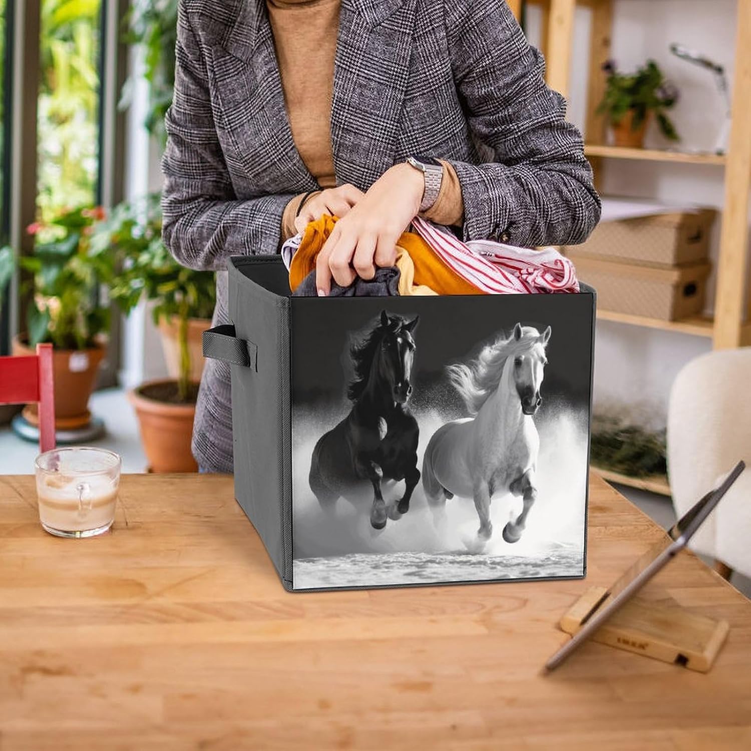 Folding Storage Bins Oxford Fabric Clothes Storage Boxes with Handles | Black And White Horses Running Cube Organizer, Easy to Store, Multi Functional Cube Storage Organizer for Office Bedroom