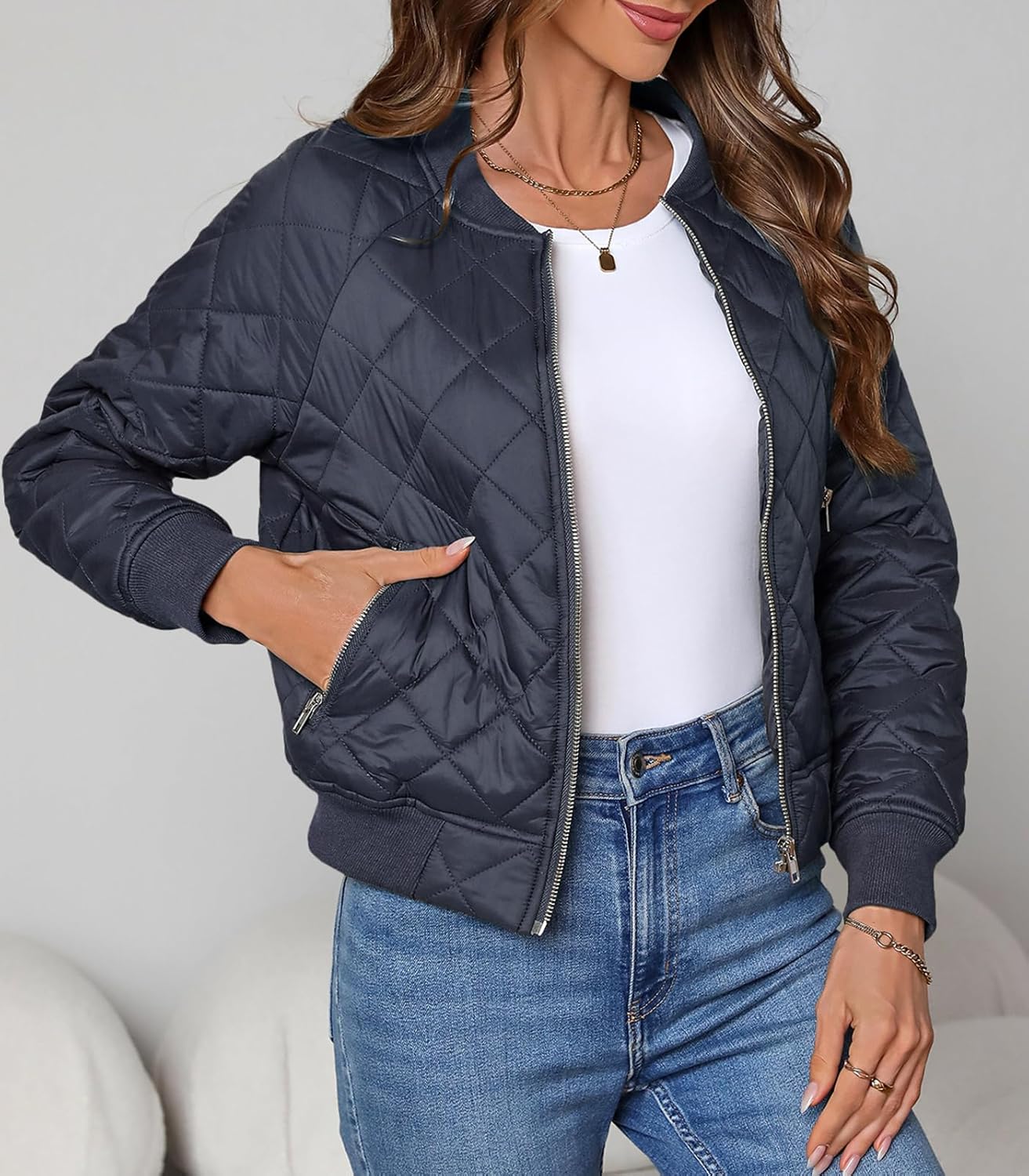 Women's Quilted Jackets Lightweight Zip up Bomber Jacket Long Sleeve Y2K Casual Jacket Coat with Pocket