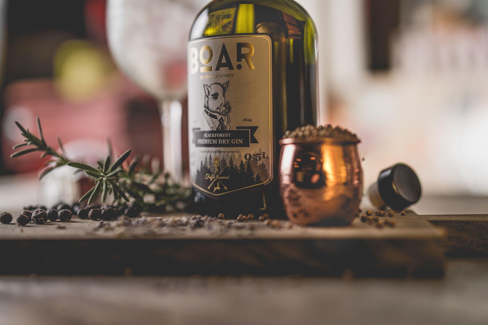 BOAR Blackforest um Dry Gin 43% Vol. 0,5l