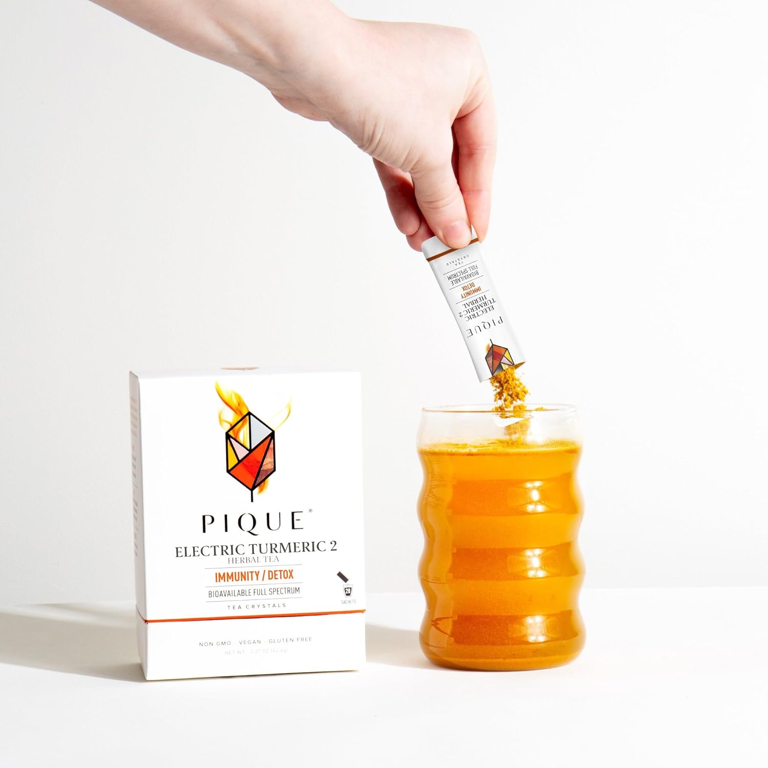 PIQUE Electric Turmeric 2 - Supports Healthy Immunity, the Natural Inflammatory Response, Natural Detox Pathways, and Radiant Skin - 28ct Single Serve Sticks (Pack of 1)