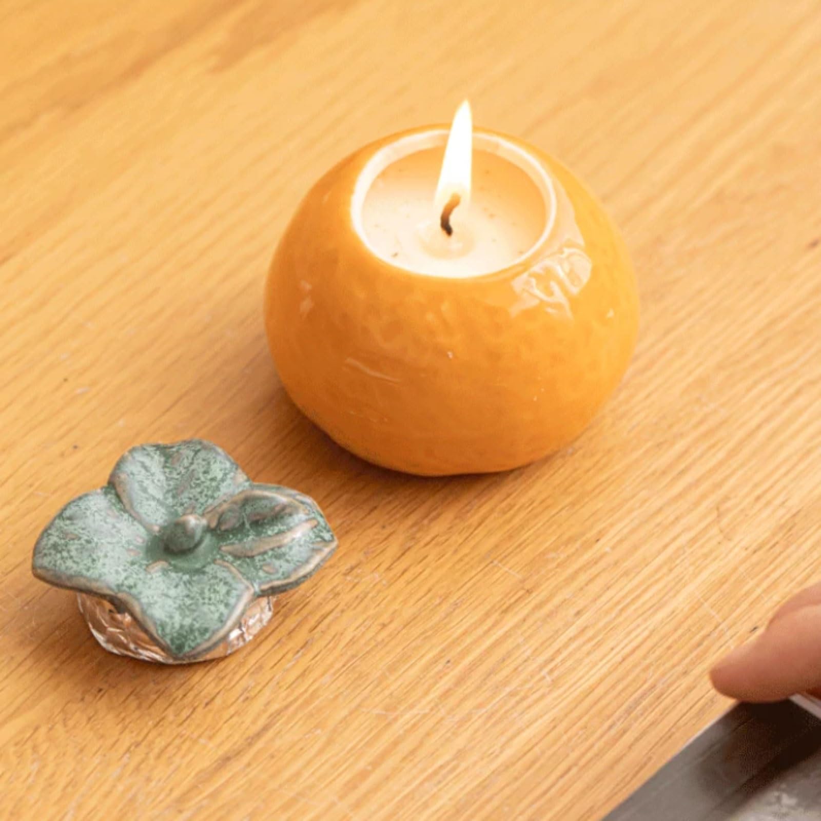 Świeca zapachowa, Ceramiczna świeca zapachowa wielokolorowa wielokrotnego użytku, długotrwała i czysta, do biura w sypialni(Bergamot+cedar)