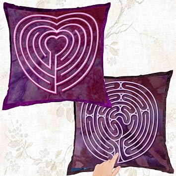 Double Labyrinth Pillow - Heart-Poitiers 16" x 16"