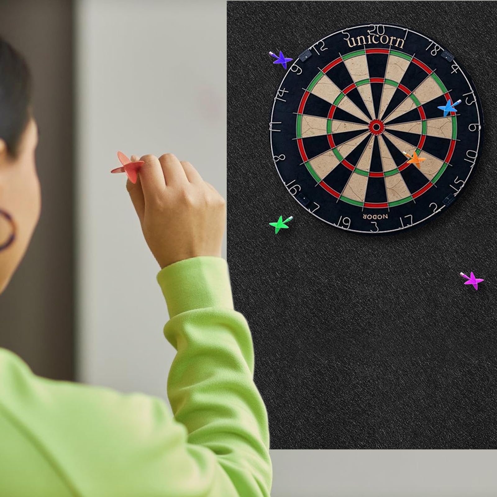 Cible de fléchettes en feutre 60 x 90 cm - Protection murale pour jeu de fléchettes pour cible de fléchettes en liège et carrelage mural - Peut protéger les murs - Noir