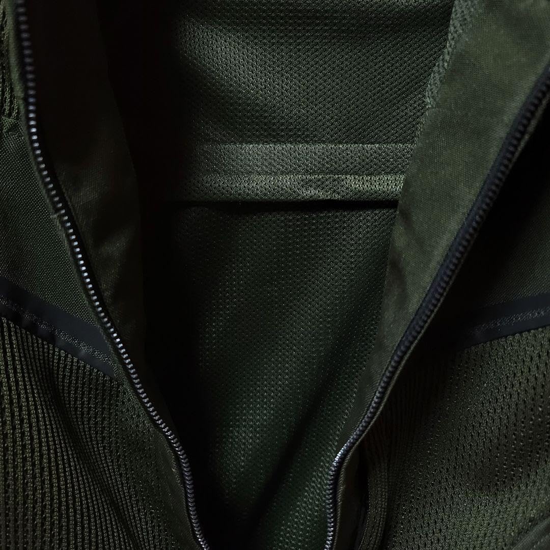 ジャパンメイド屋　CORDURA ジャケット　カーキ　 Mサイズ ジャパンメイド屋 CORDURA ジャケット カーキ Mサイズ Japan