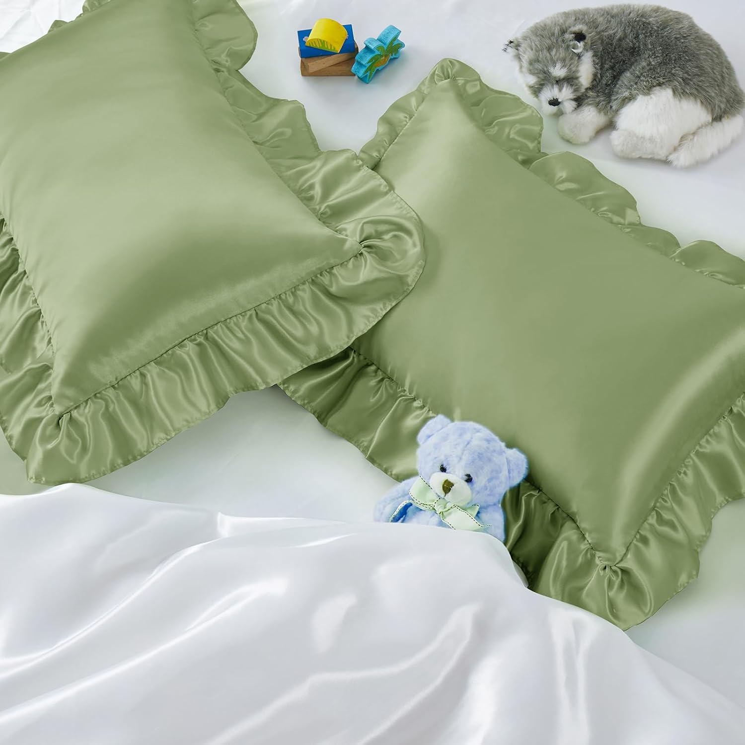 Entisn Ruffle Satin Toddler Pillowcase Set of 2, 13 x 18 Inch Toddler Silky Pillow Covers with Envelope Closure, Anti Wrinkle Soft Travel Pillow Case Nursery Pillow Sham for Girls, Boys (Baby Pink)