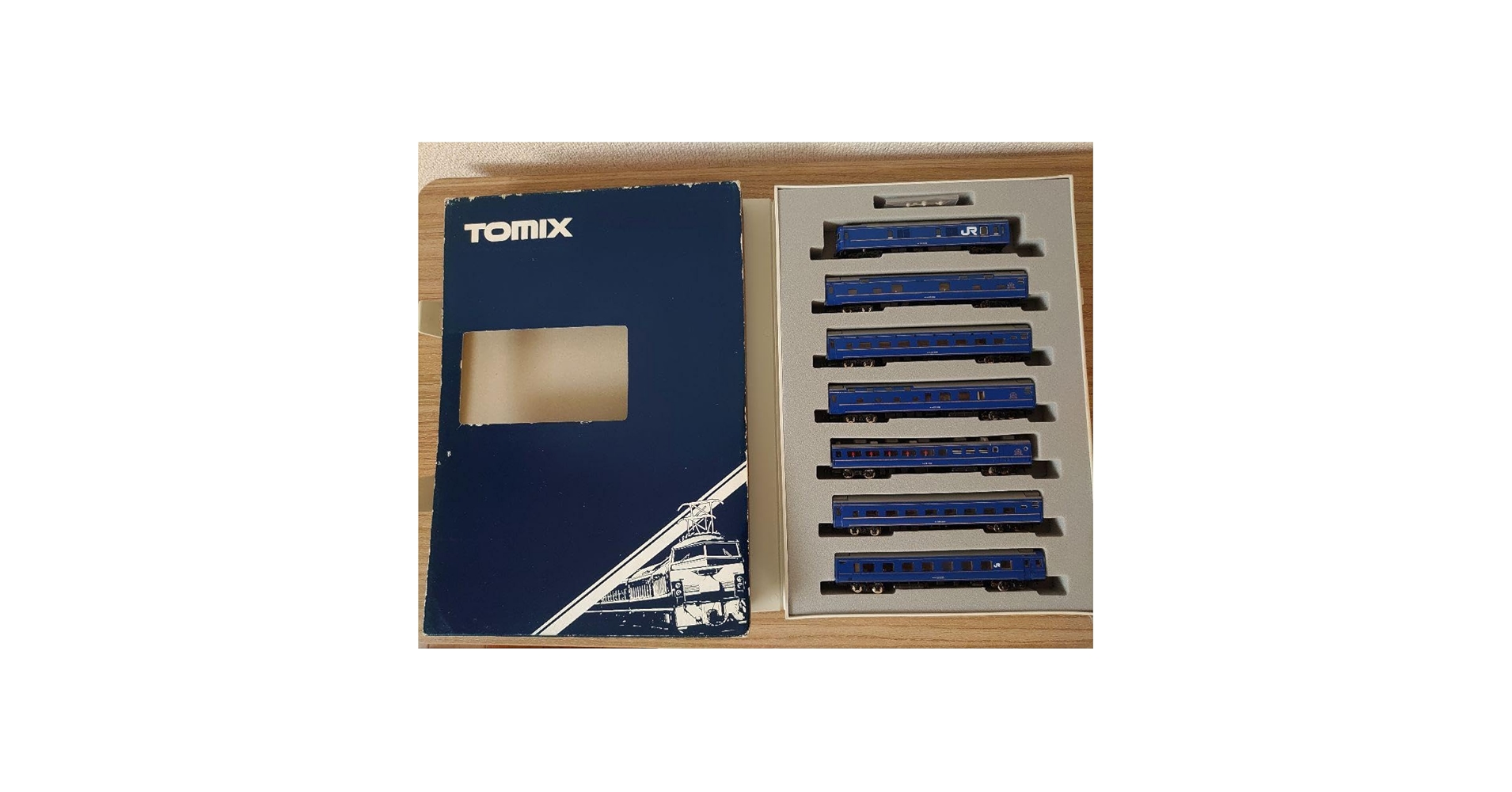あむページ Amazon.co.jp: Nゲージ TOMIX 92615 24系25形特急寝台 北斗星 JR