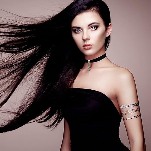 Miniatura 4 de Gothic Black Velvet Goth Choker Necklace for Women,Cameo Black Choker Crow Skull Pendant Necklace Vintage Collar Skull Necklace Gothic Jewelry