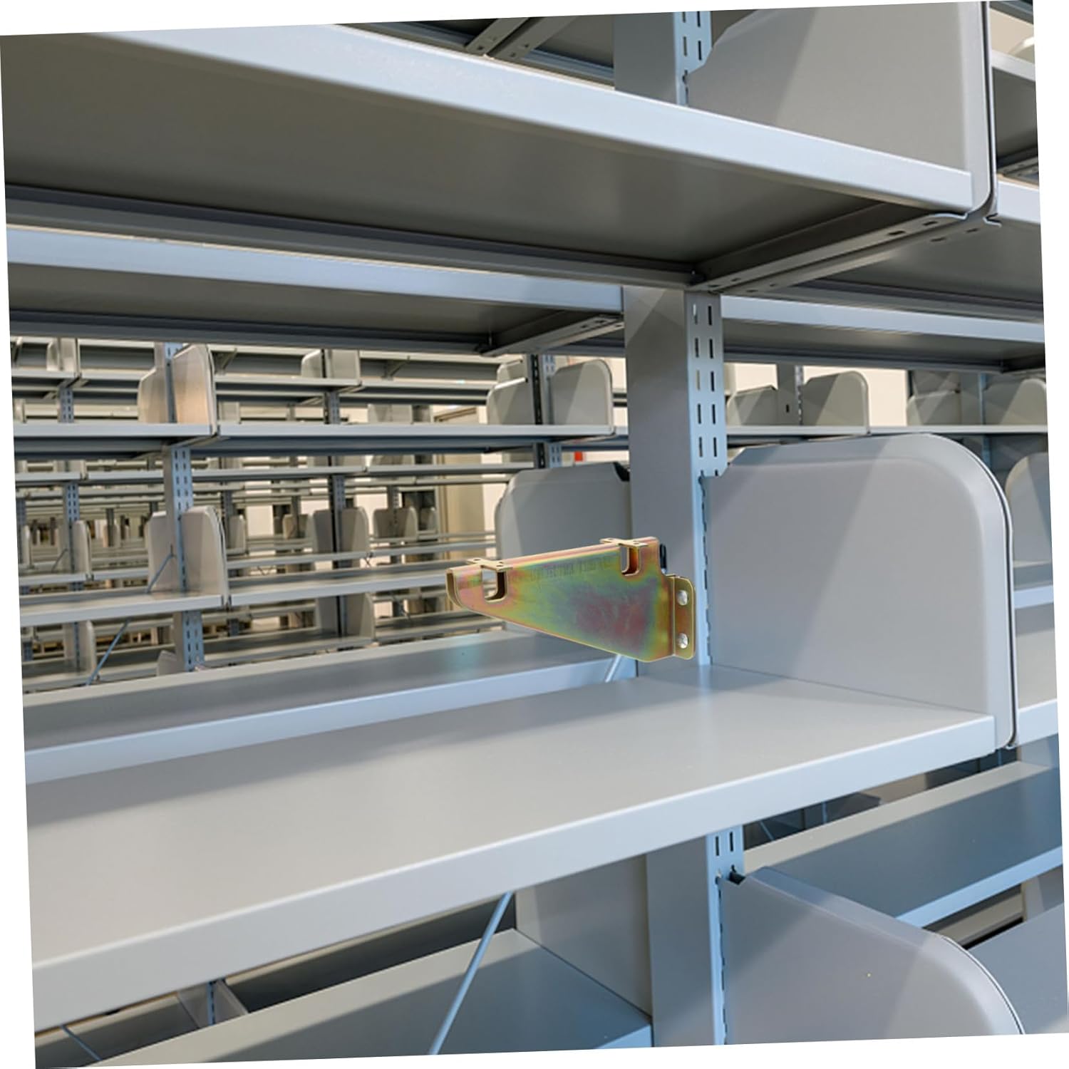 E Track Fixed Shelf Bracket for Trailer Heavy Duty Support Easy Installation Track Accessories Versatile Use Garage Warehouse and Workshop