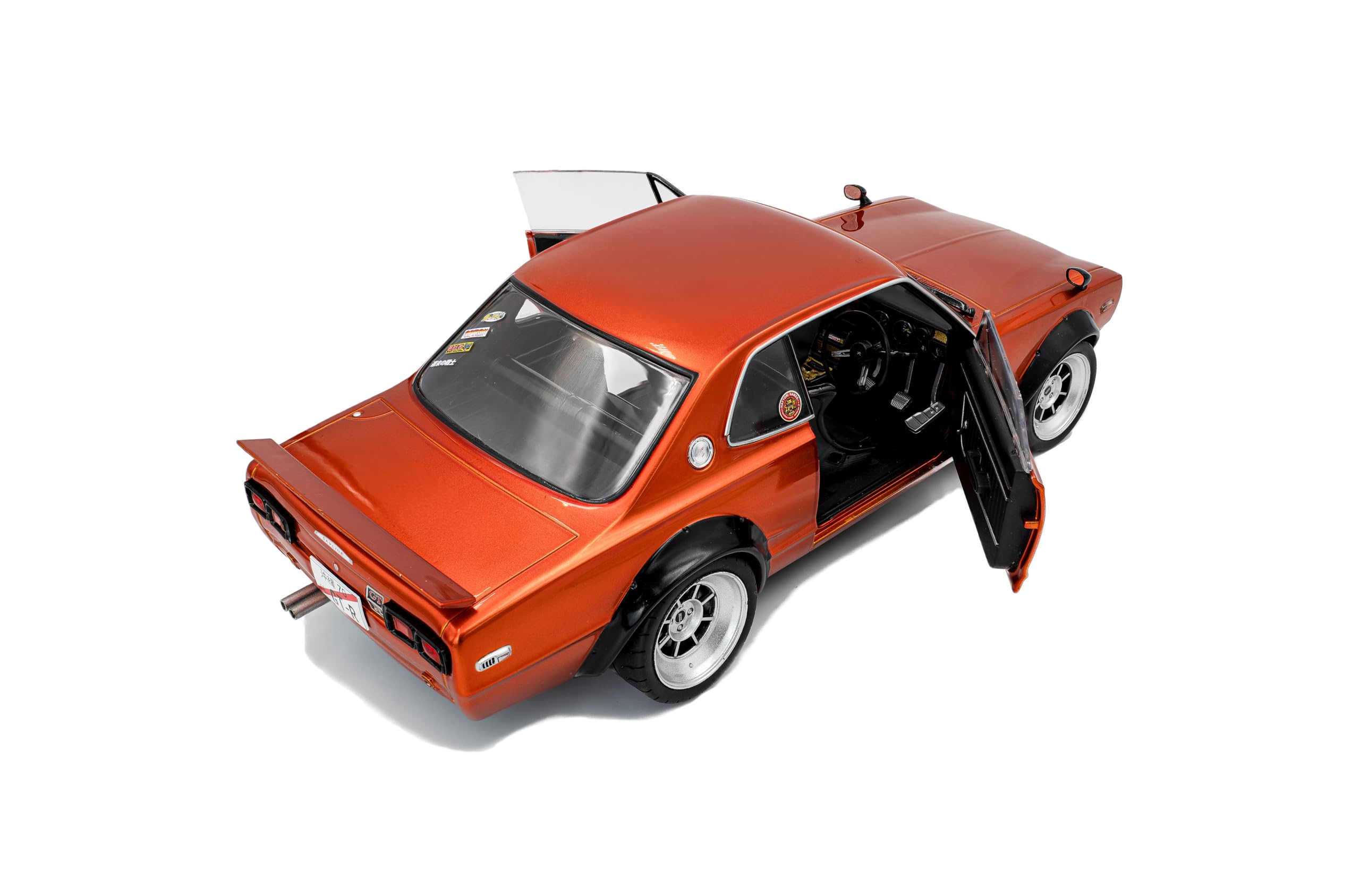 Amazon.co.jp: Solido 1:18スケール 日産 スカイライン (C10) ハコスカ