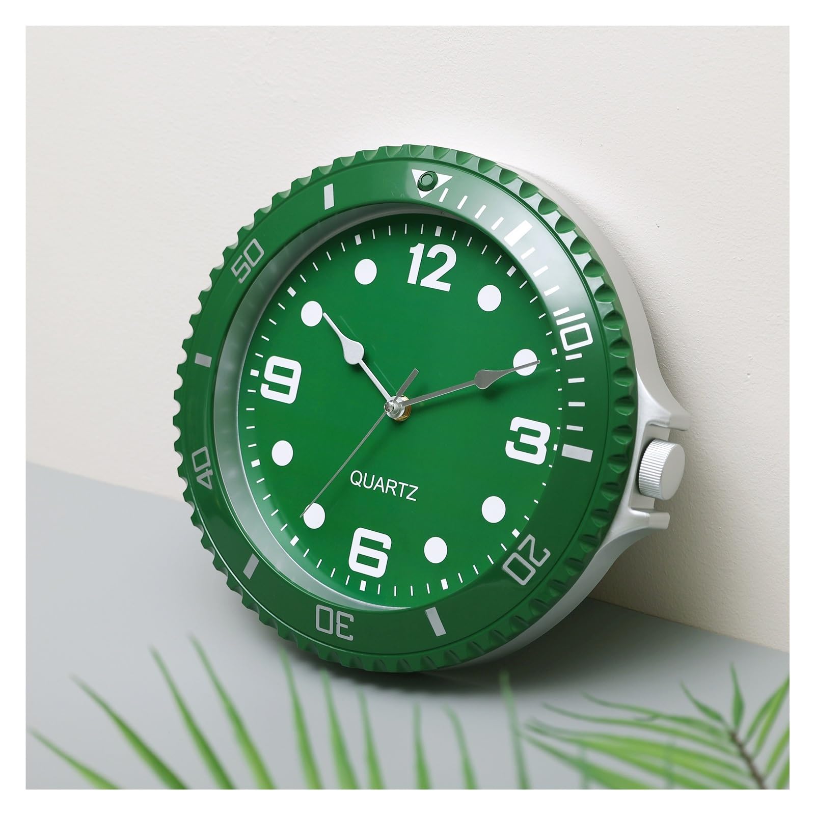 LUYSGBXR Wall Clock Wall Clock Silent Quartz Needle Luxury Sweep Second Home Creative Water Ghost(Green-30cm)