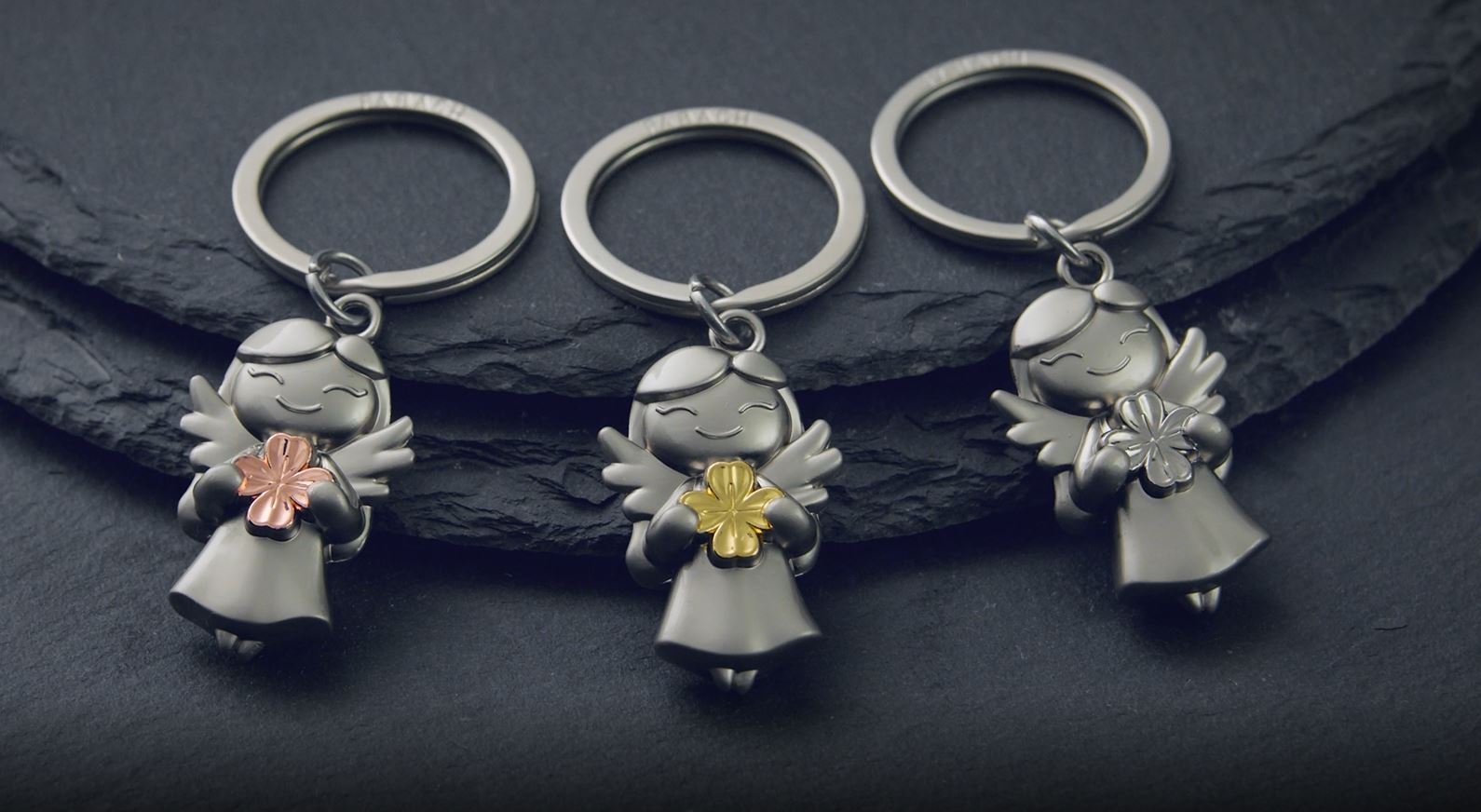 FABACH Schutzengel Schlüsselanhänger - 3 Engel Mit Gravur, Glücksbringer Für Prüfungen