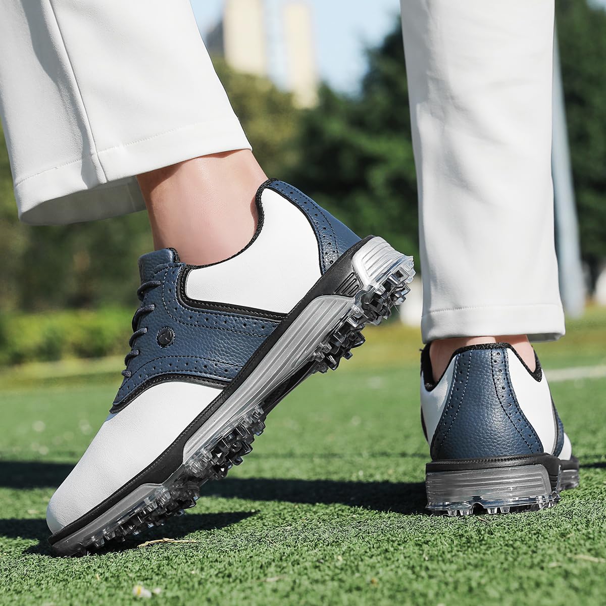 ULTIANT Chaussures de Golf Homme, Imperméables et Confortables, Modèle Classique avec Semelle Anti-Dérapante, Respirantes et Léger, Adaptées pour Le Jeu de Golf et l'Entraînement sur Fairway