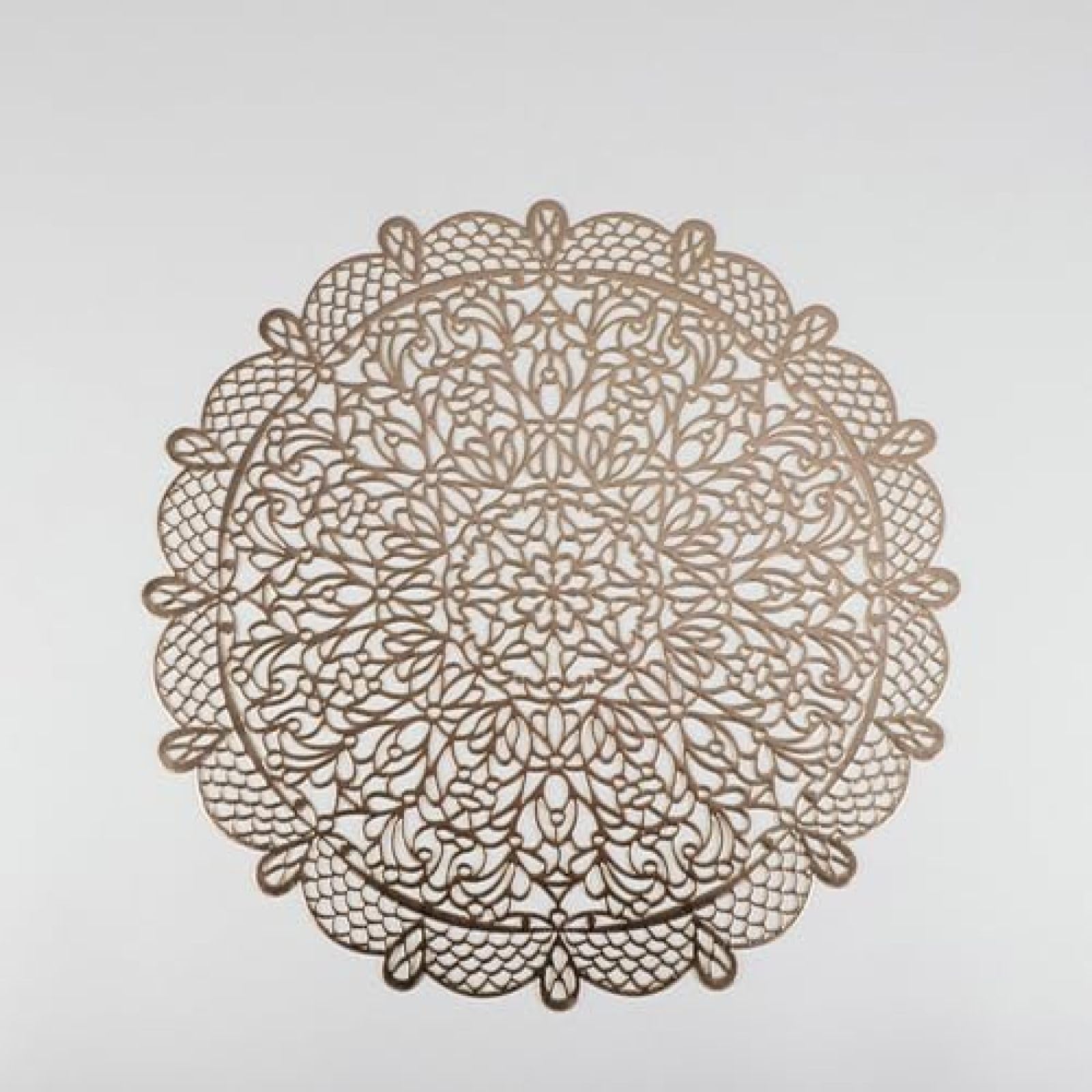 Set de table rond durable au design de fleur creuse et bord ondulé