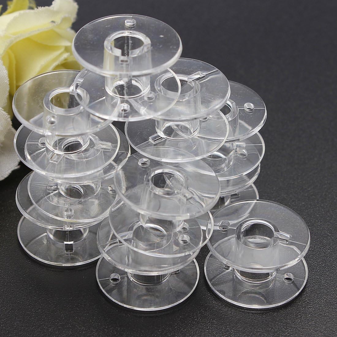 Amazon.com: 10pcs Clear Bobbin Thread String Plastic Empty Spool Sewing ...