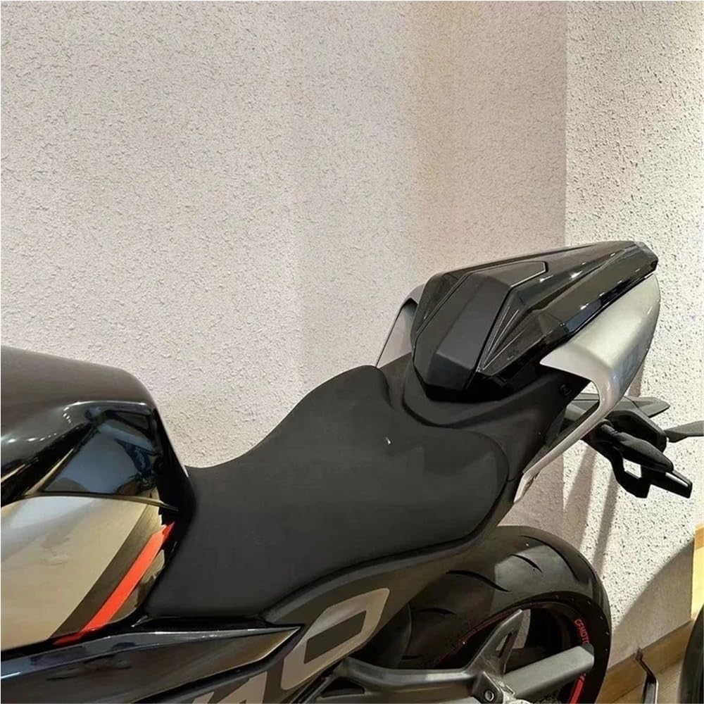 450SR 2022 2023用 バイク用 後部座席用フェアリングシートカウルカバー カーボンブラ 【メットインジョグ】
