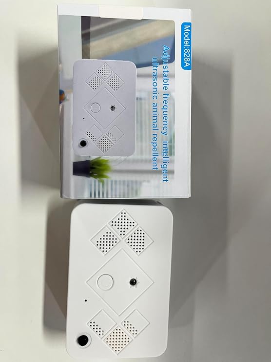 Ultrasonic Bat Repellent Outdoor for Attic,Electronic Bat Deterrent Devices Outdoor Getting Rid of Bats,Rechargeable Batss Repeller Ultrasonic Indoor to Keep Bats Away from Porch 55520319