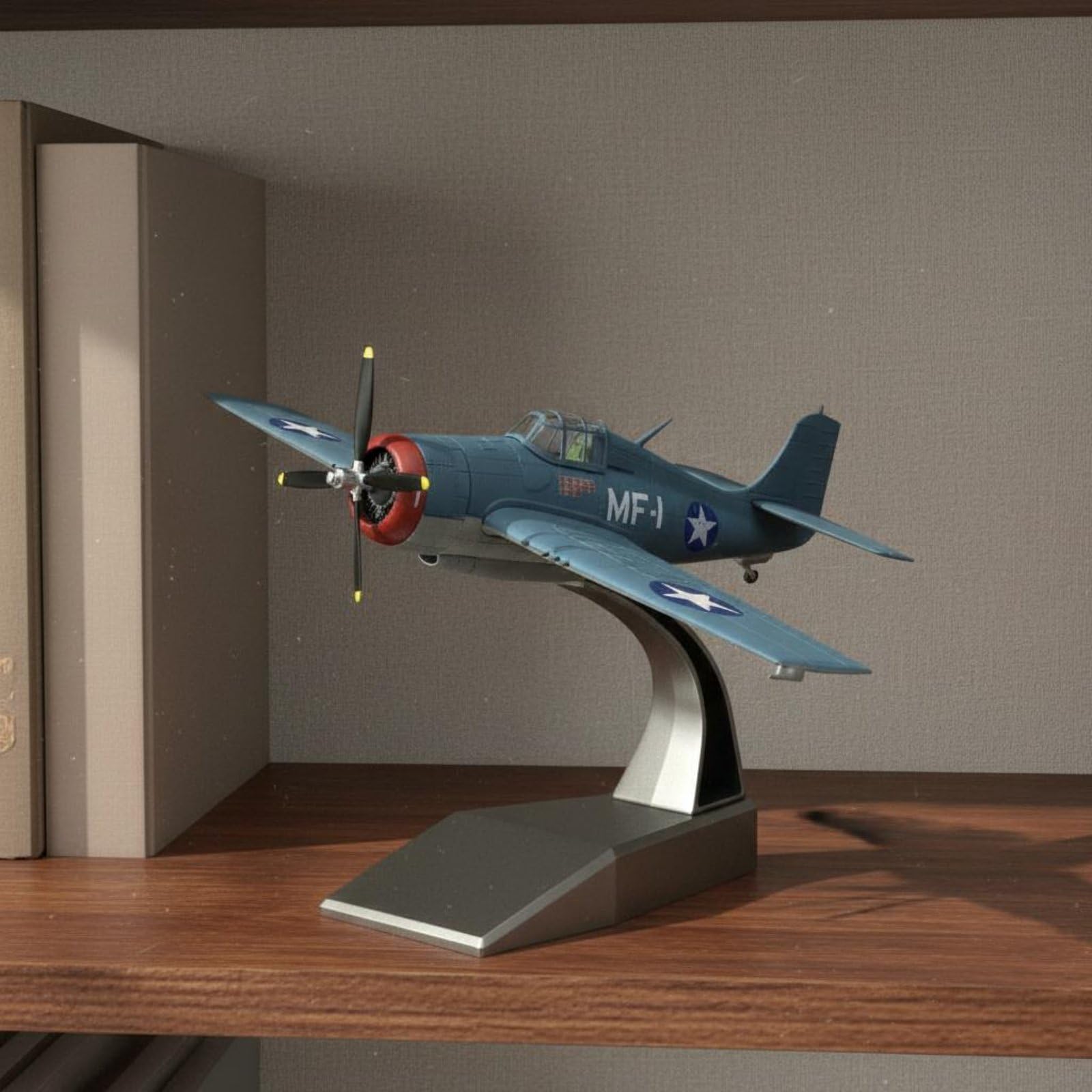 Modello Aereo F 4F Aereo da Caccia Miniatura Diecast in Lega con Supporto per Profilo Storico da Collezione Adatto per Studio Ufficio Vetrina