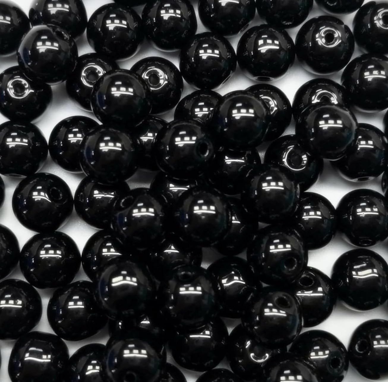 200PCS 8mm Glass Beads for Jewelry Making Soild Black Round Loose Beads for Bracelets DIY Crafts (Black)