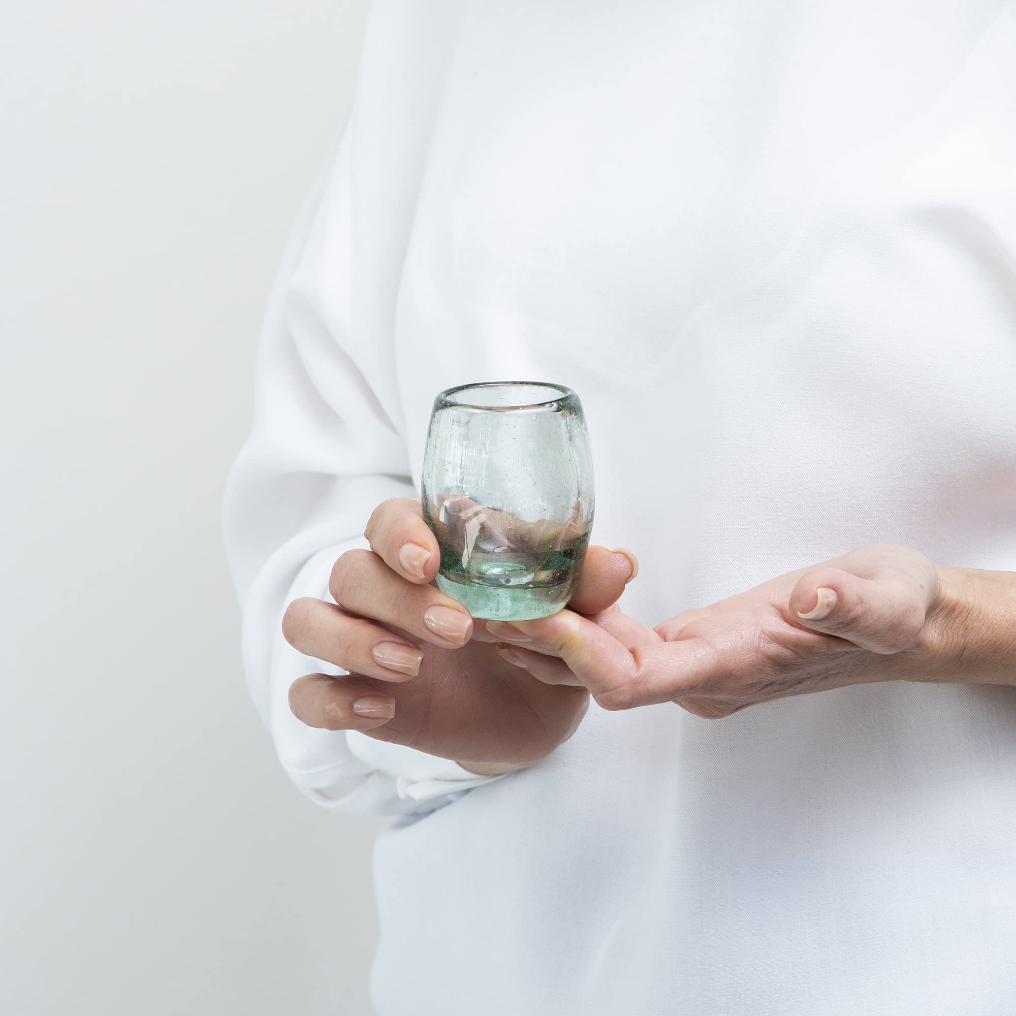 57 ml mundgeblasene mexikanische Tequila-Schnapsgläser – 4 Stück, je 59 ml, transparent