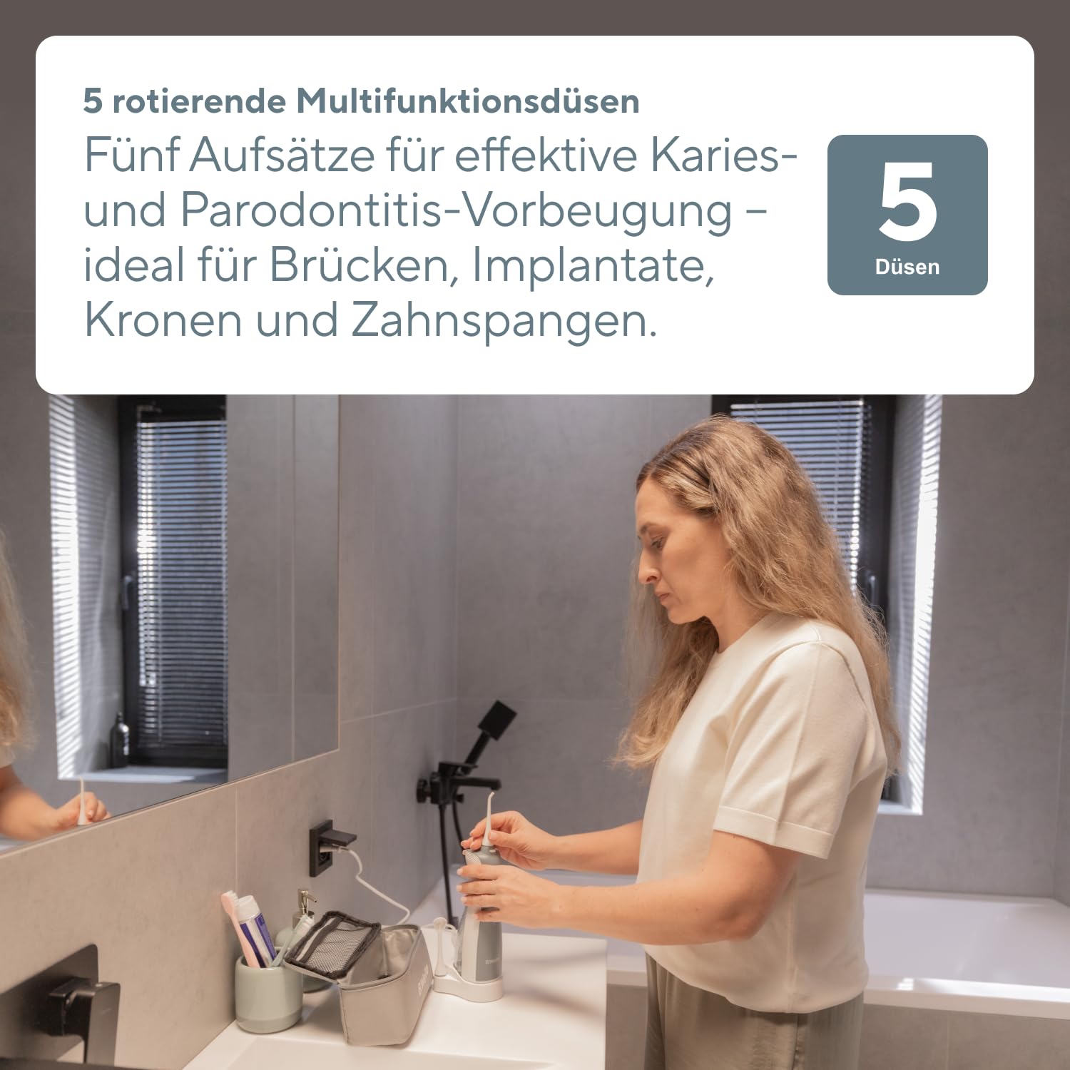 B.Well Swiss TH-912 tragbare und kabellose Munddusche, Praktisches Design mit 3 Betriebsmodi, 5 Düsen mit 360°-Rotation, bis zu einem Monat Akkulaufzeit, Inkl. einer praktischen Reisetasche