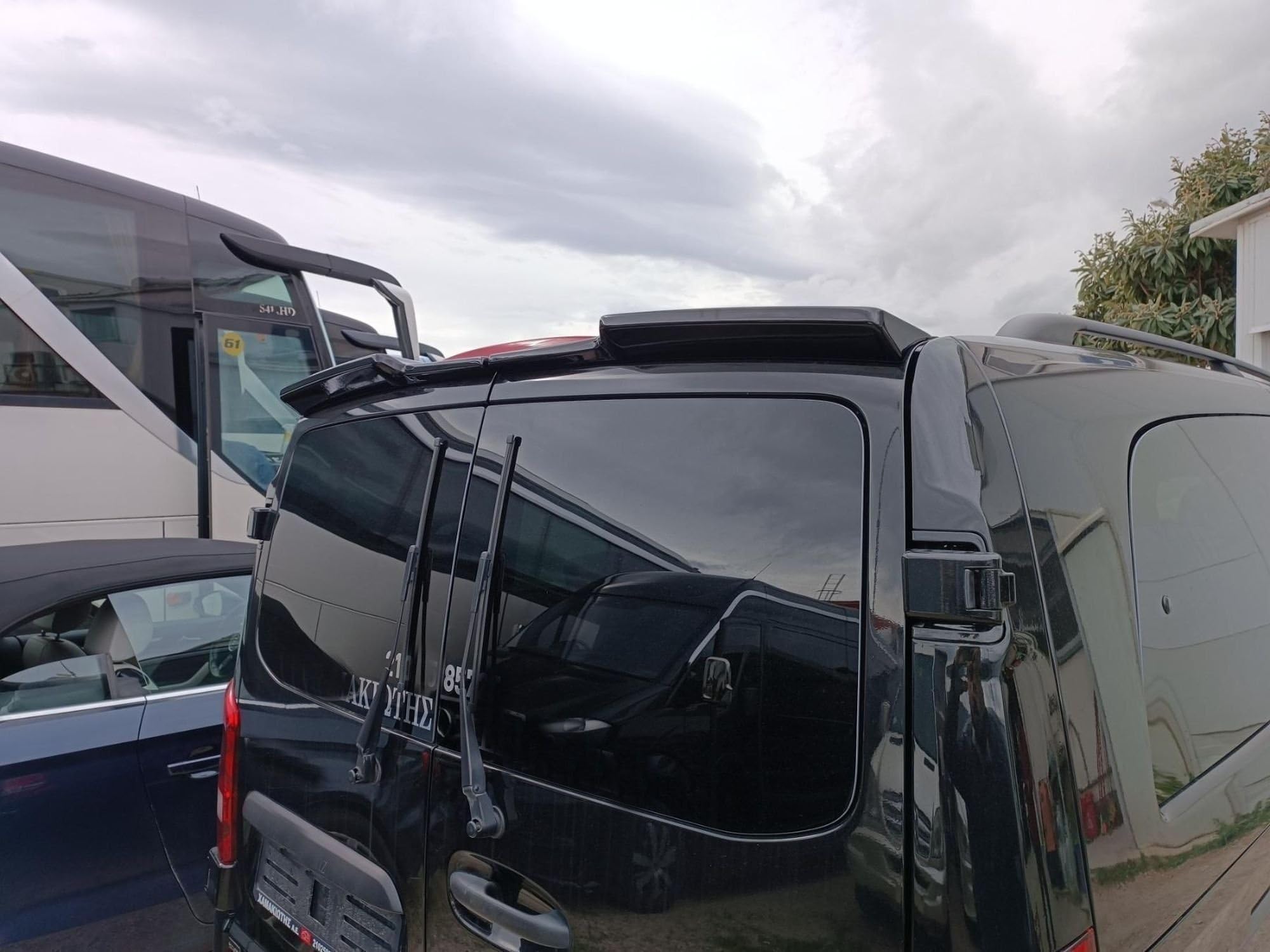 CHROMEMASTER | Becquet de Toit ; Becquet Arrière Compatible avec Mercedes Vito 2014+ ; Accessoires Auto - Spoiler pour Voiture ; pour la Peinture ; Assemblage : Colle | Tuning Optique Automobile; ABE