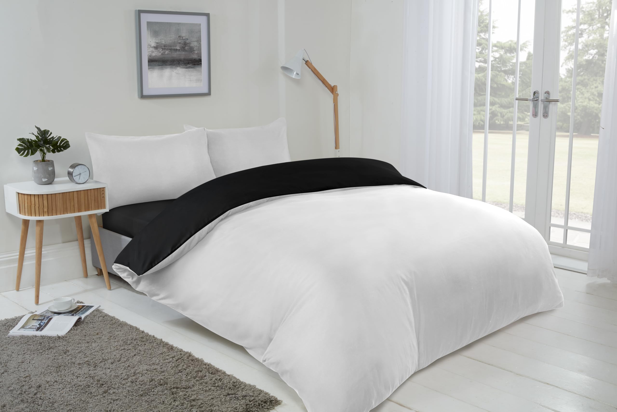 Emma Barclay Lyla Reversible Duvet Set in Black/White - King - Image 2