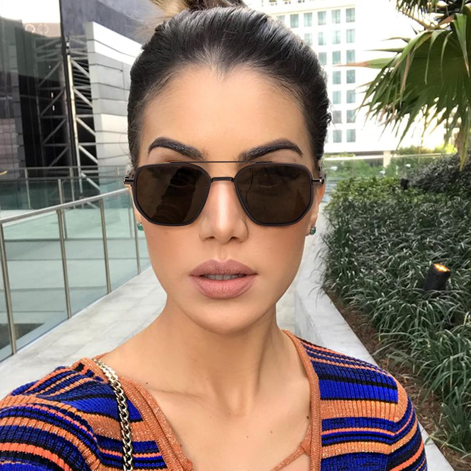 Tangle Free Aviator Sunglasses for Women Polarized Trendy Sun Glasses for Traveling & Driving - Image 2