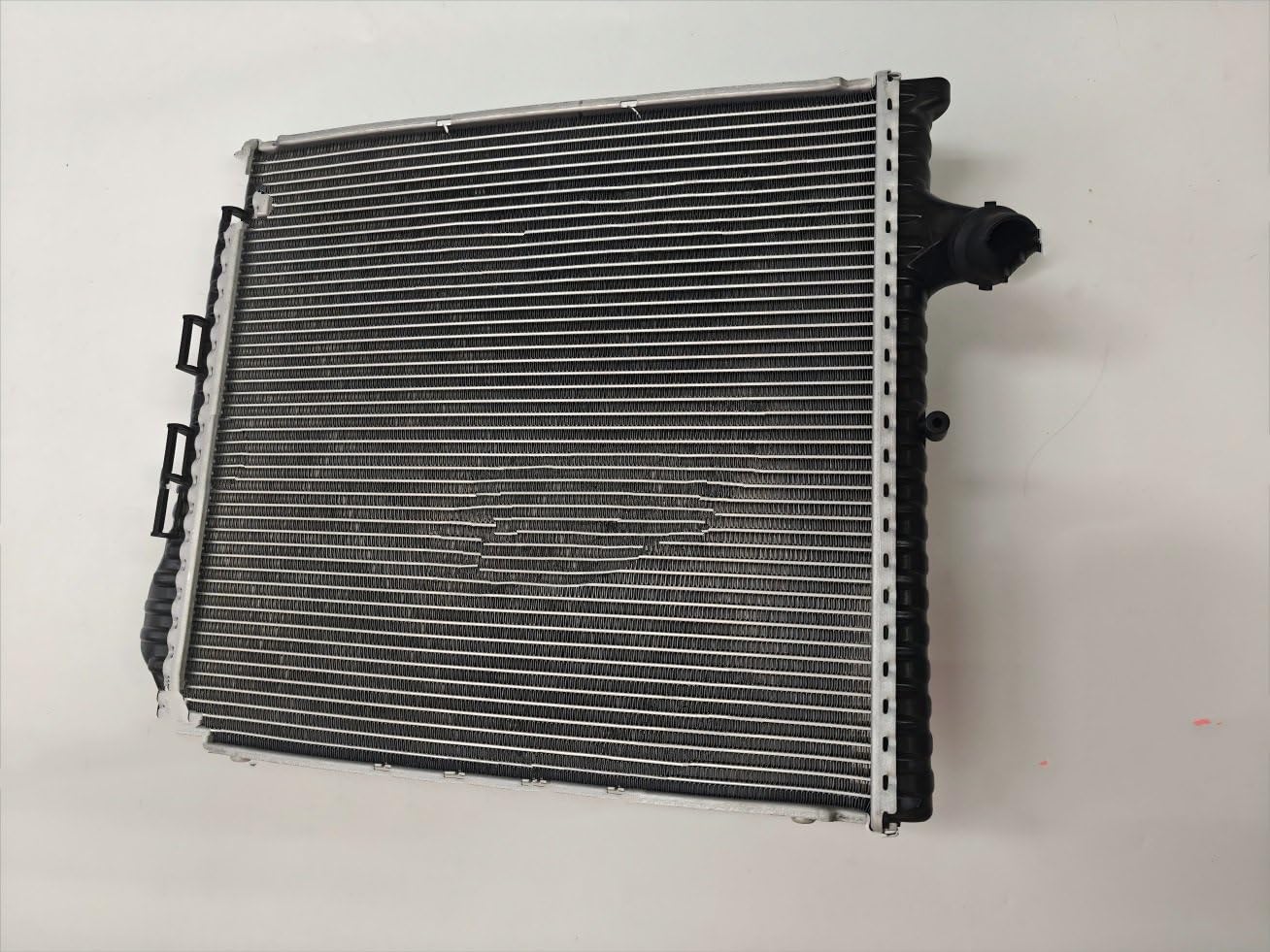 Chłodnica intercooler Pasuje do 992 992121251 lub 992121252 zbiornik na wodę odpowiedni intercooler Turbo Intercooler do turbiny(R 992121252)
